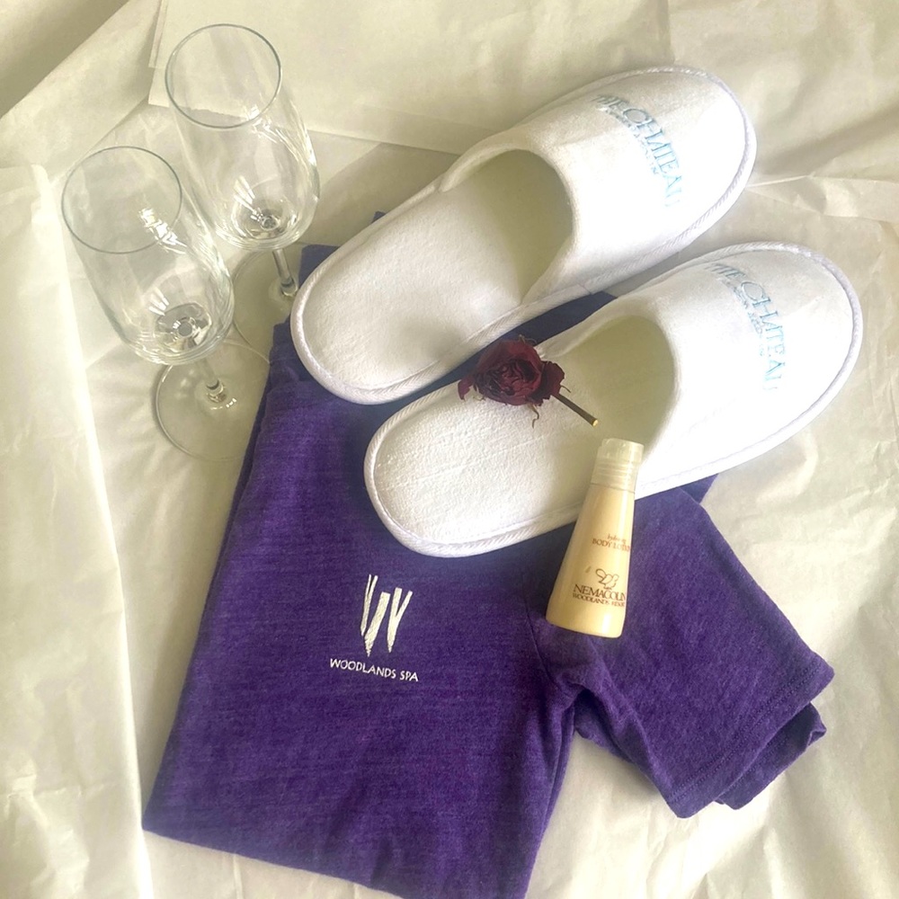 Resort/Spa Nemacolin The Chateau T shirt Size XS